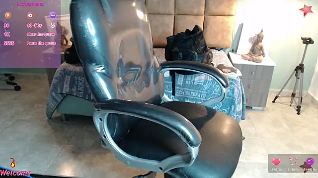 Barbiegomez online show from 02/05/25, 10:41