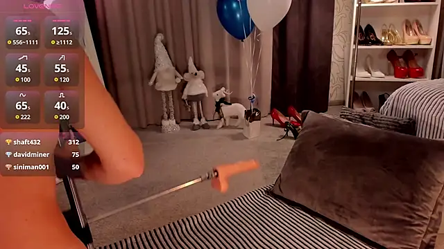 Jullia Moor online show from 01/25/25, 04:23