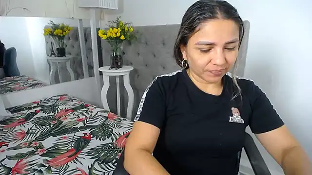 Snapshot of cum_bigass chatting on 07/15/26, 12:21 cum bigass online show from 07/15/26, 12:21