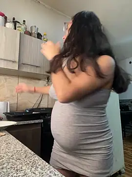 Ninnfa online show from 09/17/25, 01:57