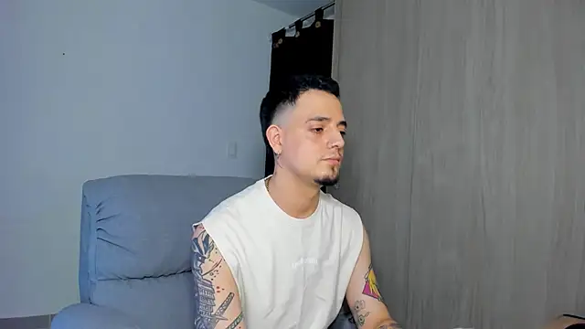 alejandro calderon1 online show from 03/22/25, 04:45