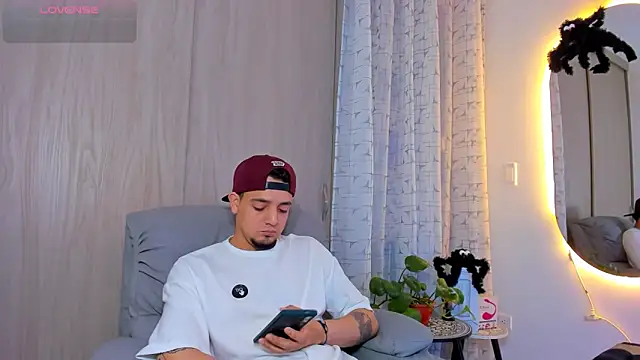 alejandro calderon1 online show from 10/16/25, 02:12