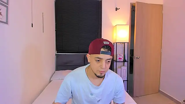 alejandro calderon1 online show from 04/05/26, 04:53