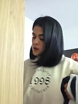 Hannah-grace online show from 03/25/26, 10:21