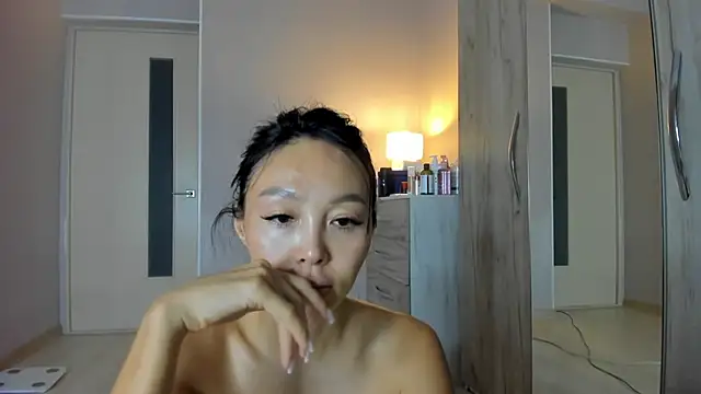 Snapshot of keiko_hot chatting on 07/16/26, 03:45 keiko hot online show from 07/16/26, 03:45