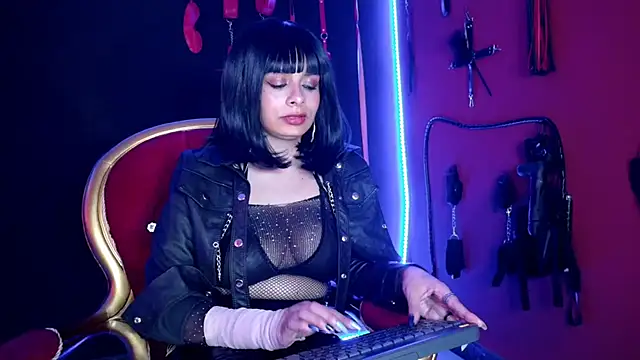 amy-mistress online show from 01/18/26, 09:29