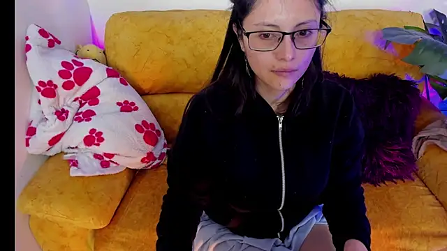 Kyomi chang online show from 04/25/26, 12:30