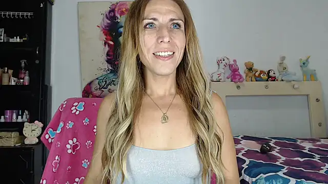 aleera starxx982 online show from 06/14/26, 06:04