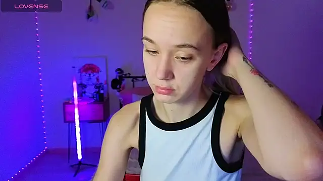 SexyCocobutt online show from 10/17/25, 07:55