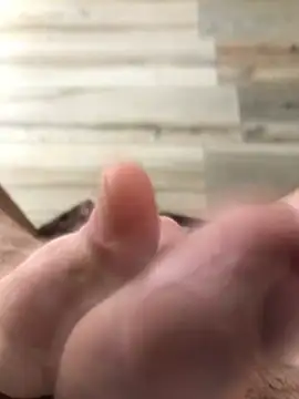 Snapshot of MagicKenzo99 chatting on 12/16/24, 11:55 MagicKenzo99 online show from 12/16/24, 11:55