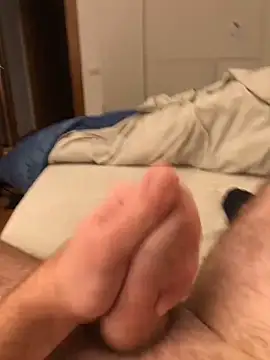 Snapshot of MagicKenzo99 chatting on 12/20/24, 05:18 MagicKenzo99 online show from 12/20/24, 05:18