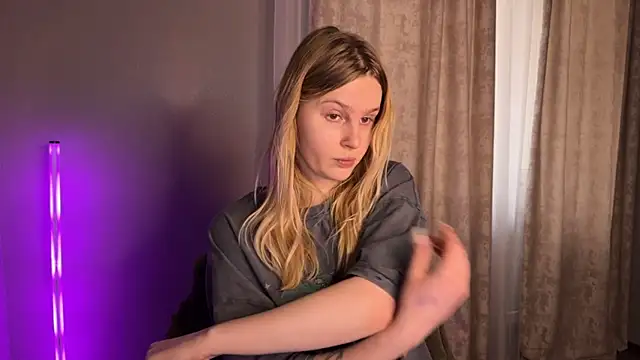 Chanel Gill online show from 01/13/25, 09:52