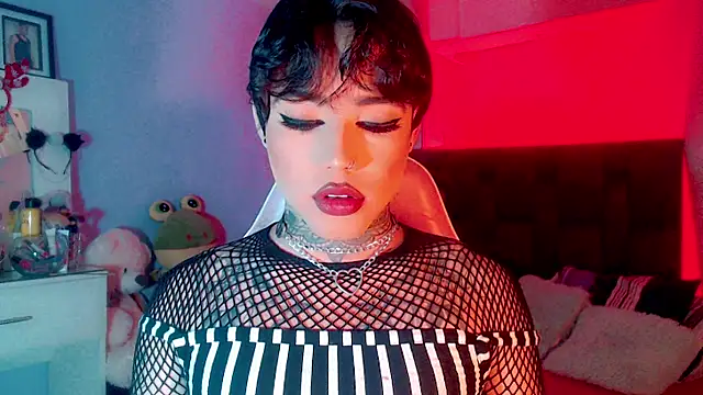 Snapshot of little_star_porn chatting on 03/06/25, 10:41 little star porn online show from 03/06/25, 10:41