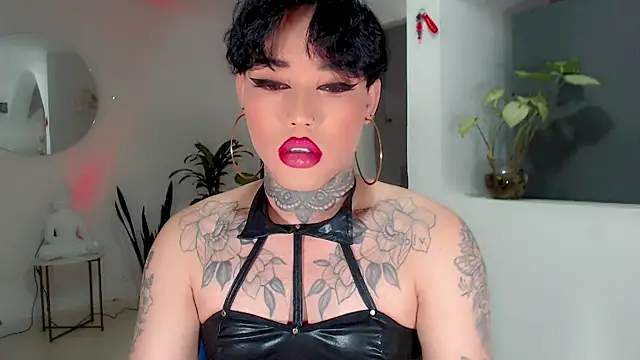 Snapshot of little_star_porn chatting on 10/16/25, 03:13 little star porn online show from 10/16/25, 03:13