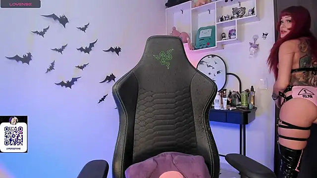 damnliciousss online show from 11/29/25, 01:30