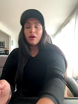 MeghanXO online show from 11/17/25, 02:34