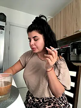 Scarlett-Dream online show from 09/19/25, 05:42