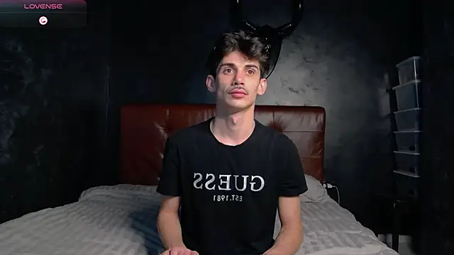 DanielCrush1 online show from 12/23/25, 01:47