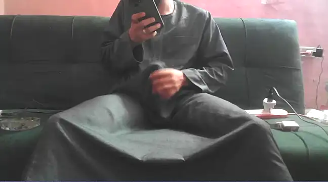 Snapshot of foxsanSs chatting on 03/14/25, 08:06 foxsanSs online show from 03/14/25, 08:06