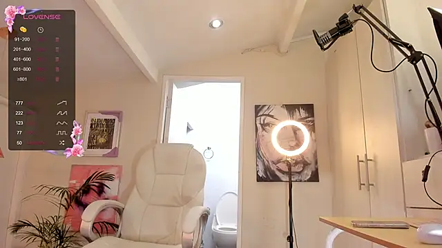 catalinasaiz online show from 02/03/25, 01:51