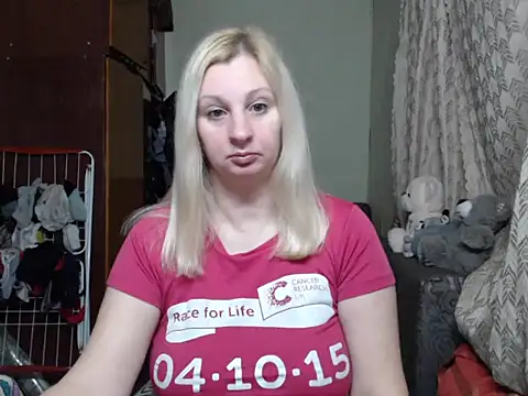 BustyBlond online show from 02/12/25, 03:49