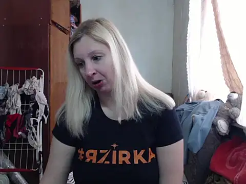 BustyBlond online show from 02/23/25, 11:00