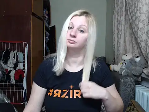 BustyBlond online show from 02/26/25, 06:11