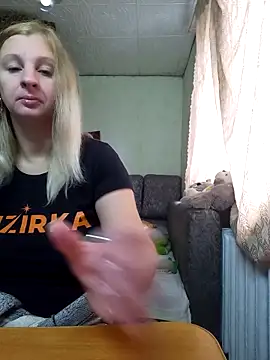 BustyBlond online show from 10/17/25, 05:54