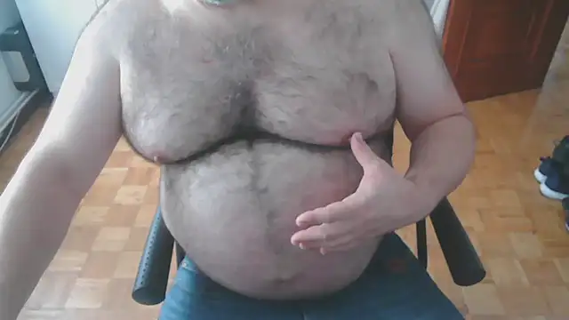 mikeyhotbear online show from 10/21/25, 12:39
