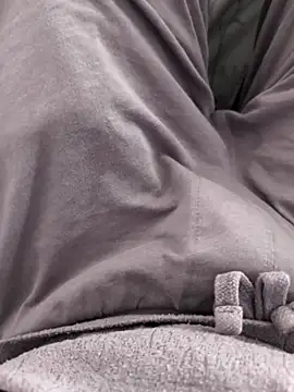 Snapshot of Elixire1 chatting on 11/04/25, 03:22 Elixire1 online show from 11/04/25, 03:22