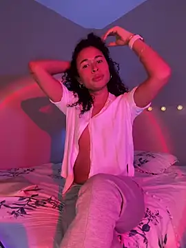 GabriSaenz online show from 01/24/25, 11:12