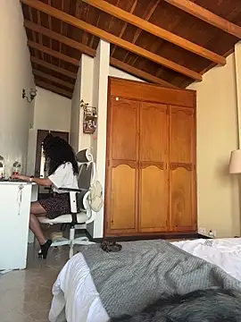 GabriSaenz online show from 01/09/26, 02:42