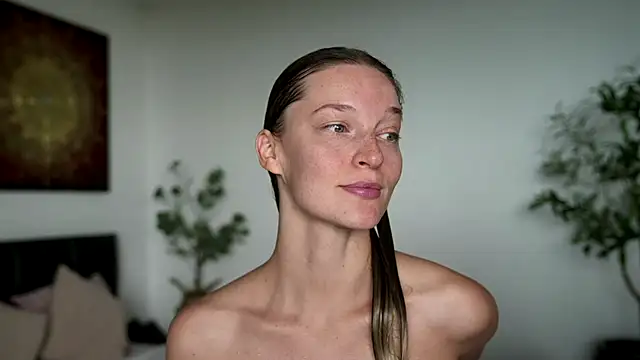 Special    online show from 02/05/26, 02:05