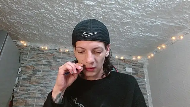 omar alurba online show from 12/18/25, 10:38