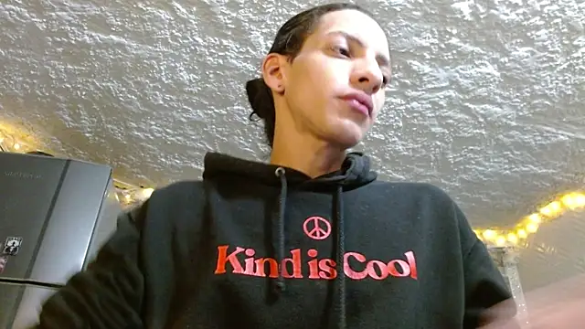 omar alurba online show from 04/14/26, 11:33