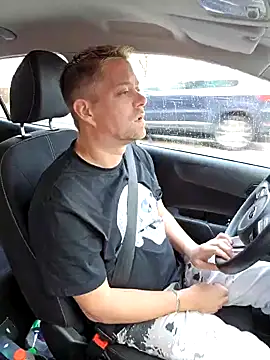 Trucker Hunter online show from 01/26/25, 09:40