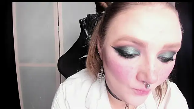 YourDyingBride online show from 05/05/26, 06:32