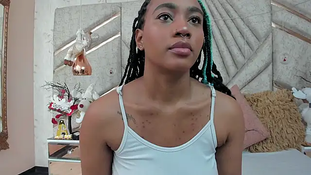 AgataRinaldi online show from 12/17/25, 09:43