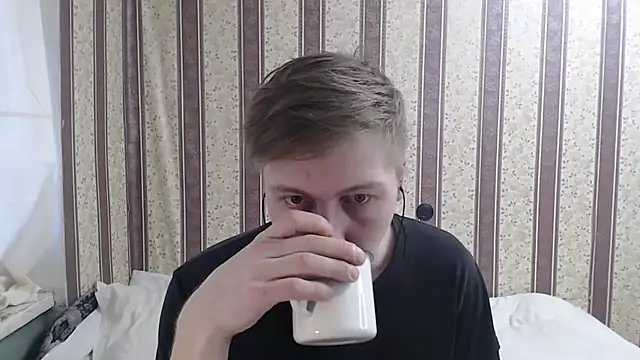 darienlarge online show from 03/12/25, 05:57