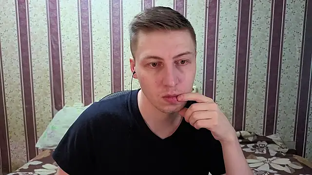 darienlarge online show from 01/19/26, 02:48