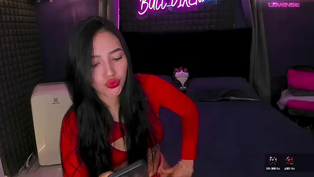 bull vixen2001 online show from 09/11/25, 12:05