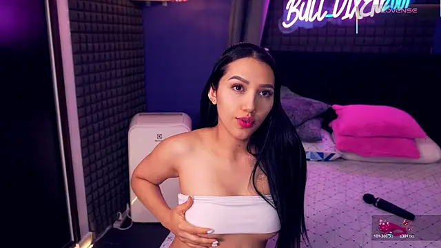 bull vixen2001 online show from 12/01/25, 10:37