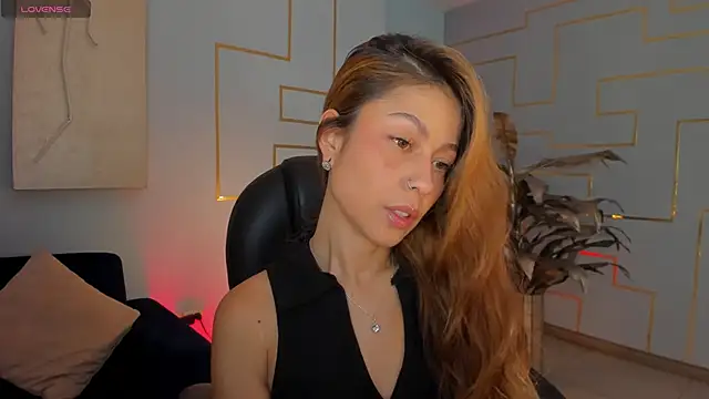 ErikaBenz  online show from 02/01/25, 12:16