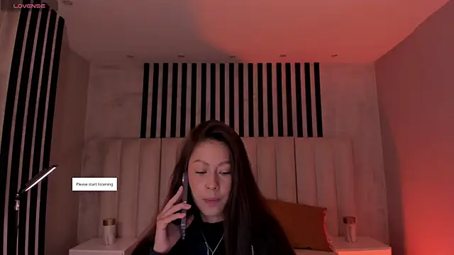 ErikaBenz  online show from 05/25/26, 12:33