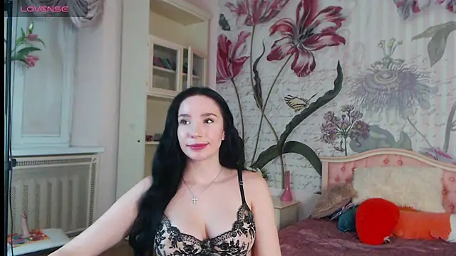 AliciaBow online show from 02/04/25, 04:08