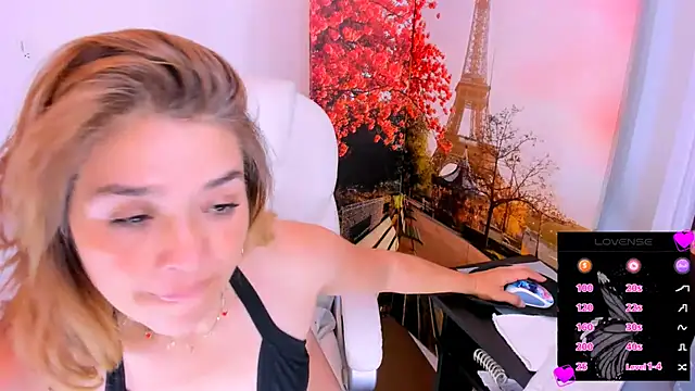 Snapshot of Salomesweet69 chatting on 11/10/25, 12:09 Salomesweet69 online show from 11/10/25, 12:09