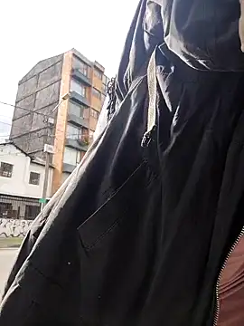 Snapshot of _Laary chatting on 09/08/25, 08:41 Laary online show from 09/08/25, 08:41