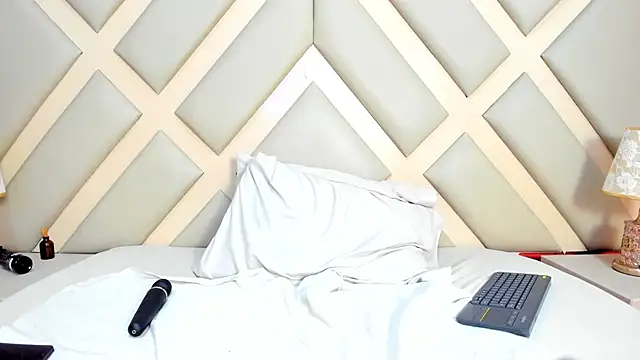 SSCARLETH  online show from 12/06/24, 02:28