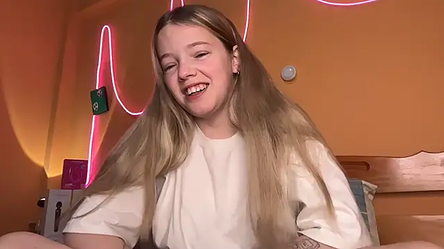 -veranito- online show from 10/10/25, 03:05