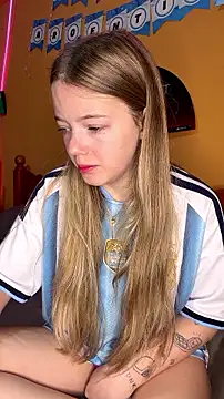 -veranito- online show from 07/15/26, 06:57